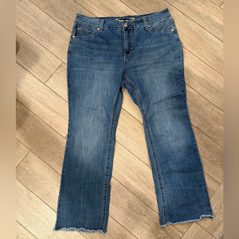 Seven7 Women's starlette midrise bootcut Jeans